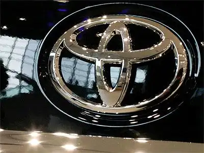 Toyota plans to develop mid-size sedan for India - The Economic Times