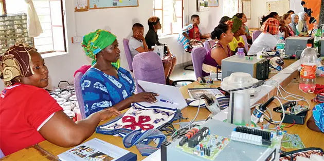 Solar College Inside Barefoot College Where Women From Across The 
