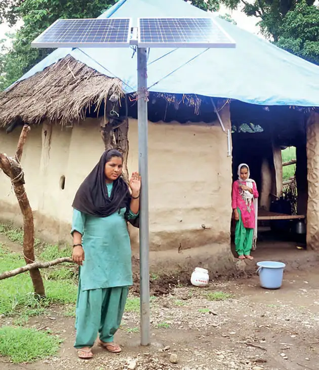 Two remote villages in Uttar Pradesh get Independence from darkness