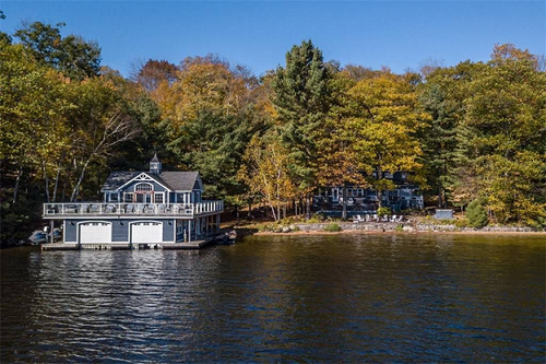 A Tour Through Cottage Country Coveted Lakeside Properties The