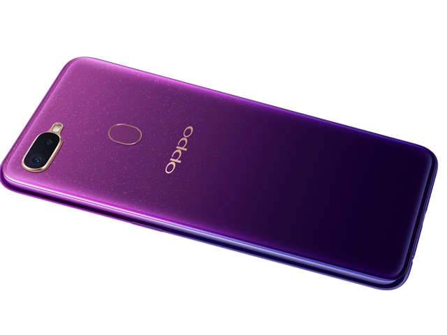 Oppo f9 pro online smart watch