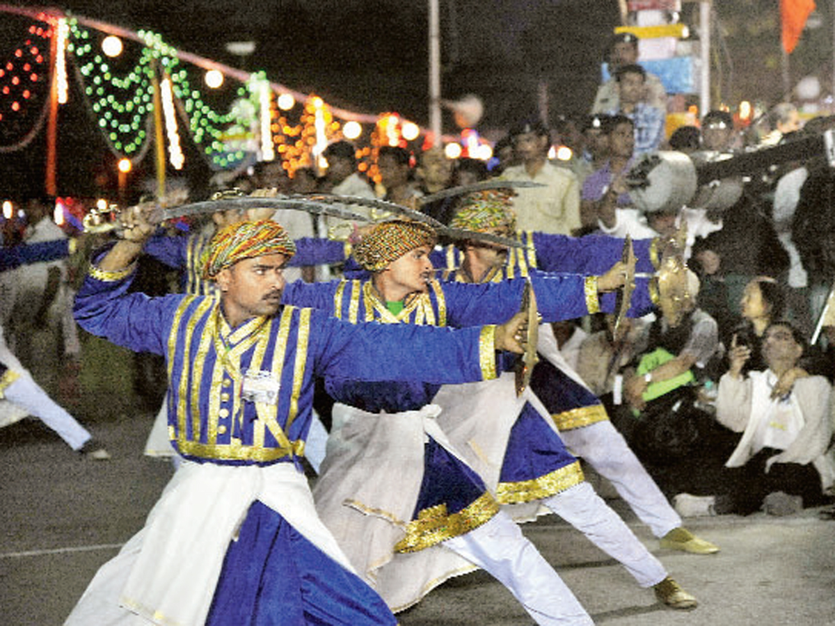 Rann Utsav With The Festive Season Around The Corner Plan A Trip To Rann Of Kutch Gisborne For The Travel Bug In You The Economic Times
