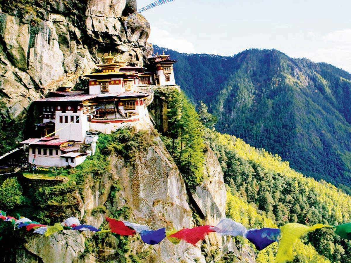 Непал и бутан. Такцанг-лакханг бутан. Paro Taktsang бутан. Монастырь в бутане. Джатмин лакханг Тибет.