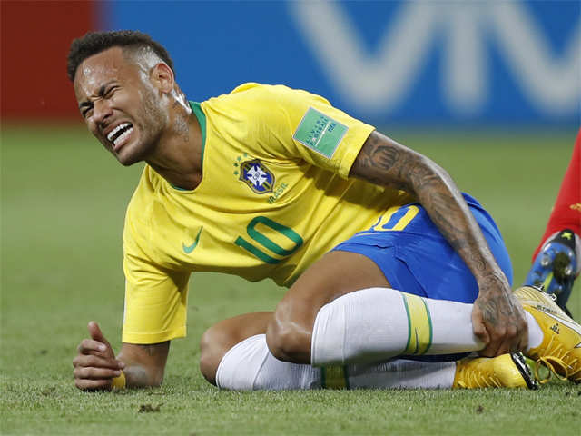 Neymar: Revenge mode: When Neymar took a jibe at critics by teaching kids  to fall and roll - The Economic Times
