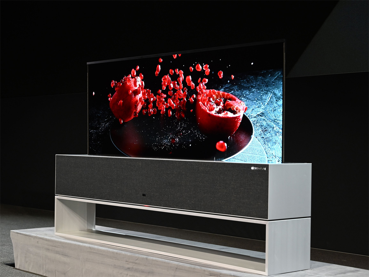 LG Signature OLED R