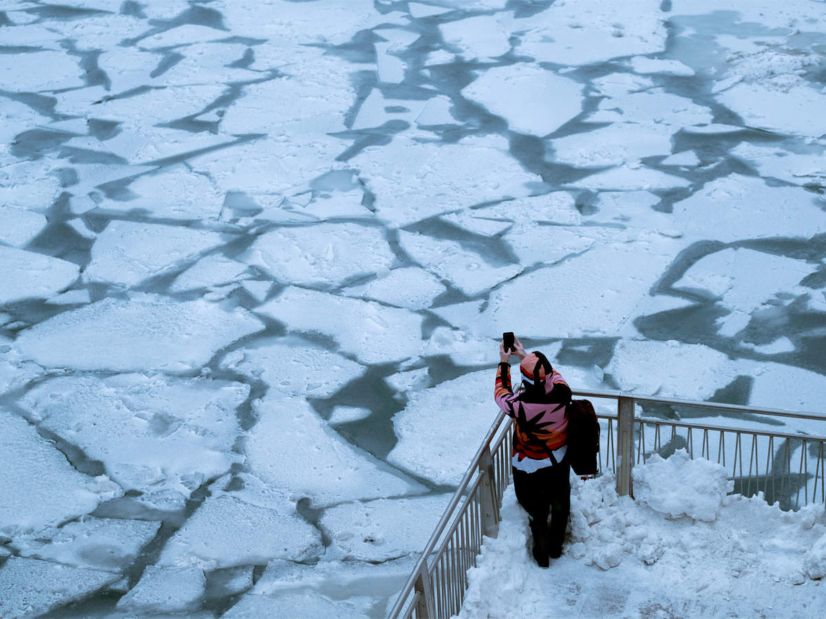 polar vortex: While frozen pants are taking over the Internet