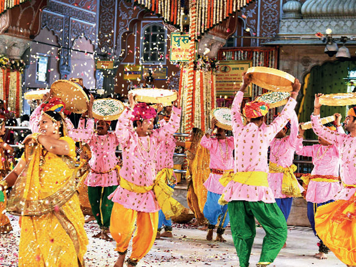 Move, over sight seeing: Relish India's cultural diversity with local ...