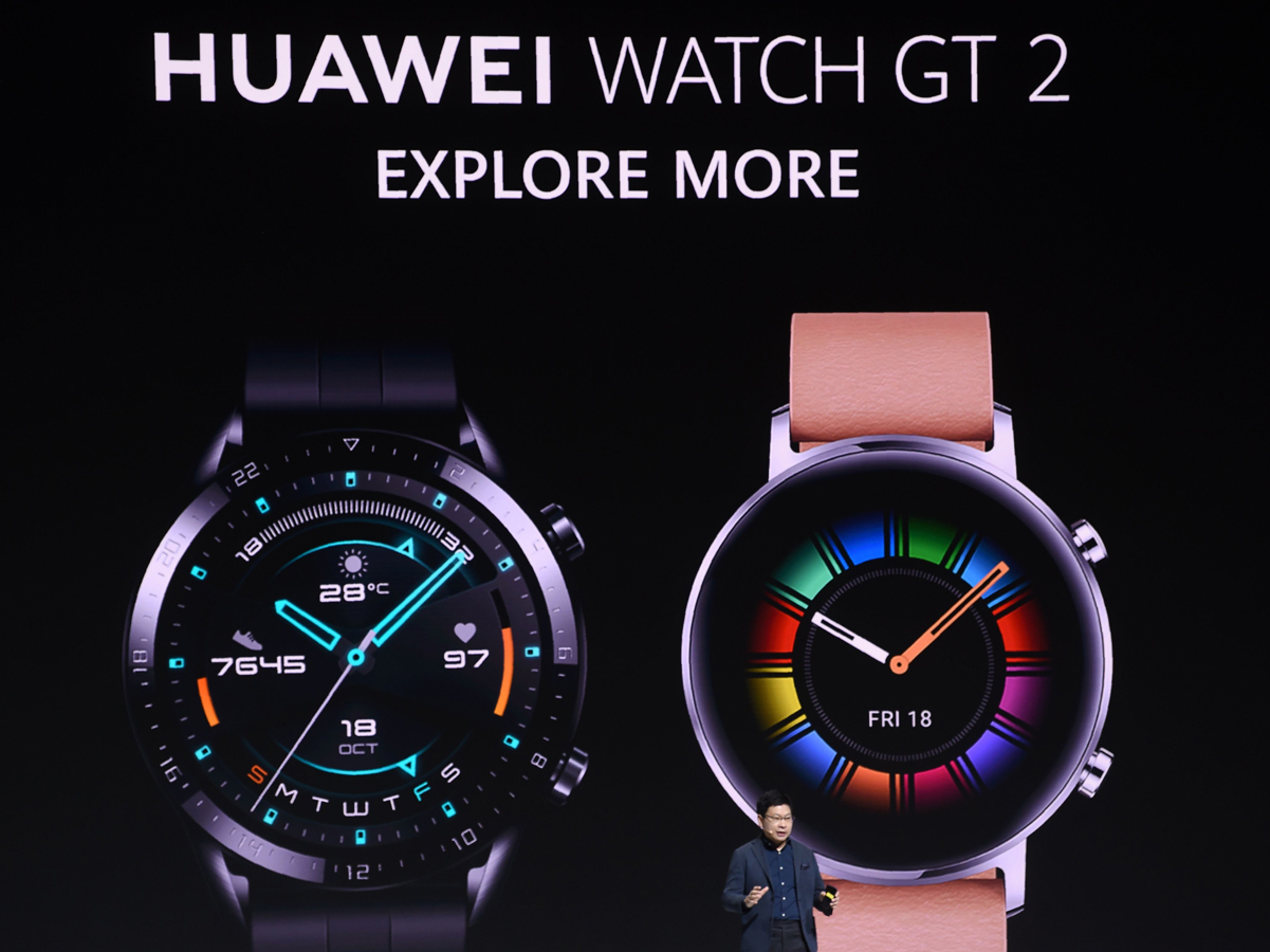 Huawei watch gt инструкция. Huawei watch gt 2 Pro материнская плата. Huawei watch gt2 Размеры дисплея дюймов. Музыка вип на Huawei watch.