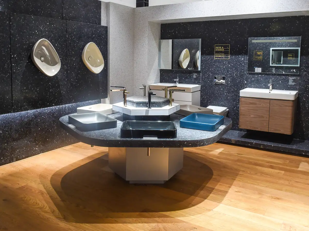 Spread across an expanse of 16,000 sq.ft., over two floors and hosting four distinct zones, the experience centre will serve as a source of inspiration for bath space décor. Spread across an expanse of 16,000 sq.ft., over two floors and hosting four distinct zones, the experience centre will serve as a source of inspiration for bath space décor.
