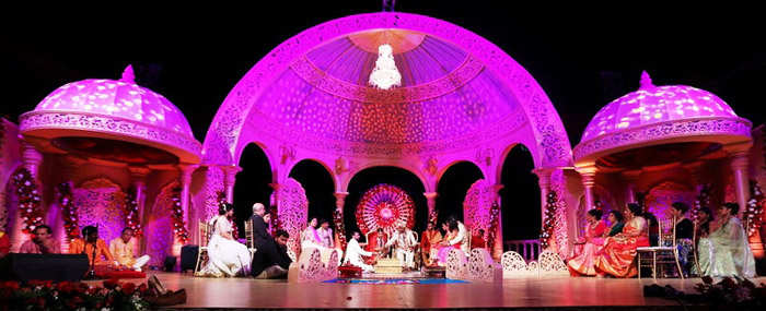 Plan Your Dream Wedding With An Arabian Nights Twist At Oman S