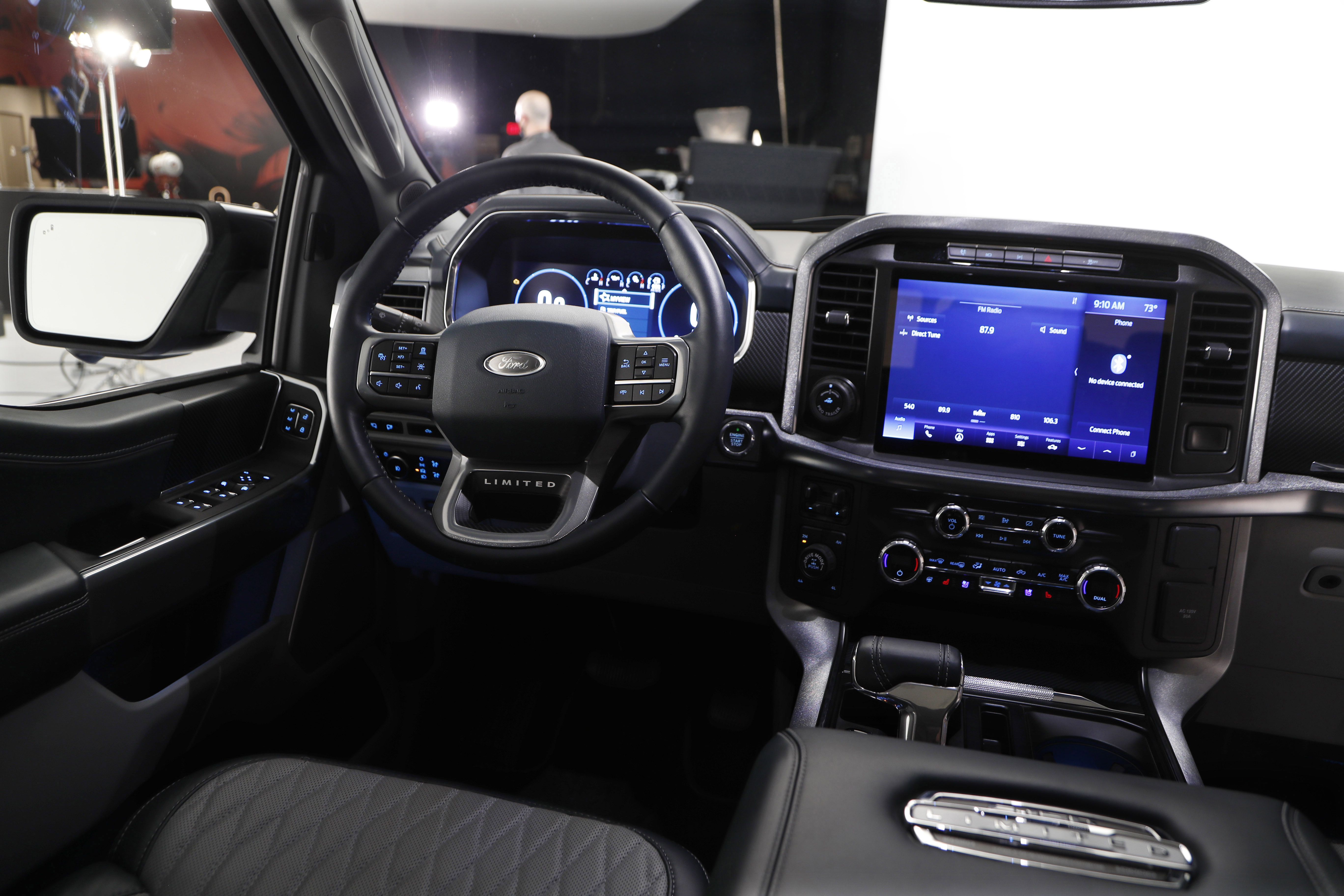 Ford F150 Price Ford F 150 Gets A Revamp Interior Hands Free