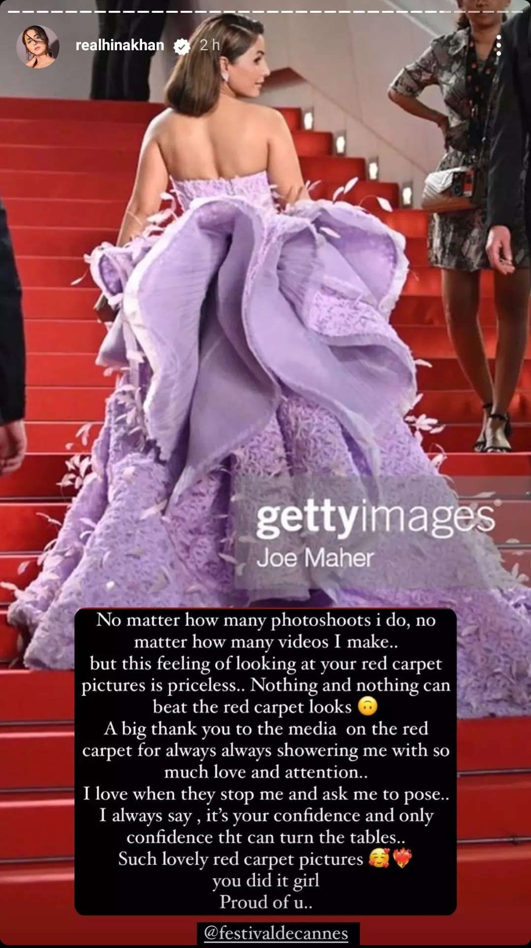 Turning Heads - Cannes 2022: Aishwarya Rai Bachchan Strikes A Pose; Deepika  Padukone Paints The Gala Red; Hina Khan Turns Princess