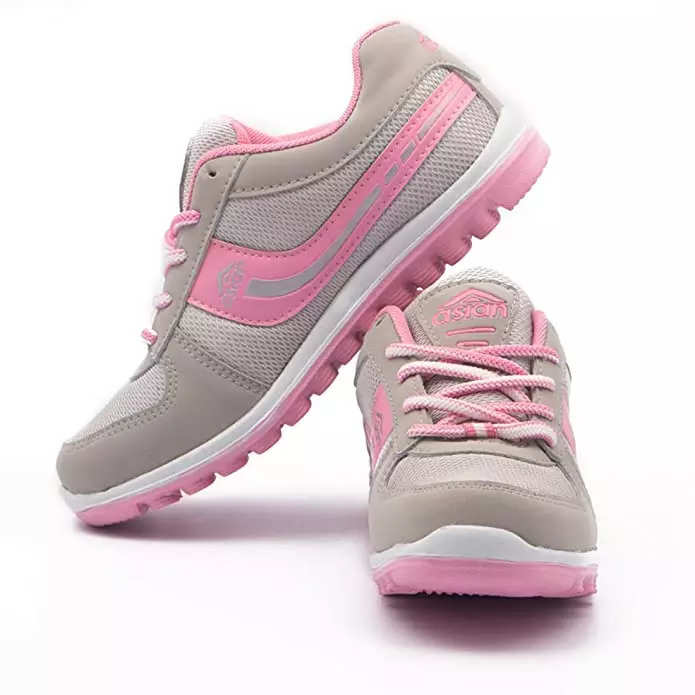 Upto 60% Off on Sports Shoes For Women - Snapdeal