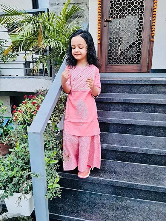 10 year old baby girl dress | baby girl kurti design cutting and stitching  | girl lawn shirt design - YouTube