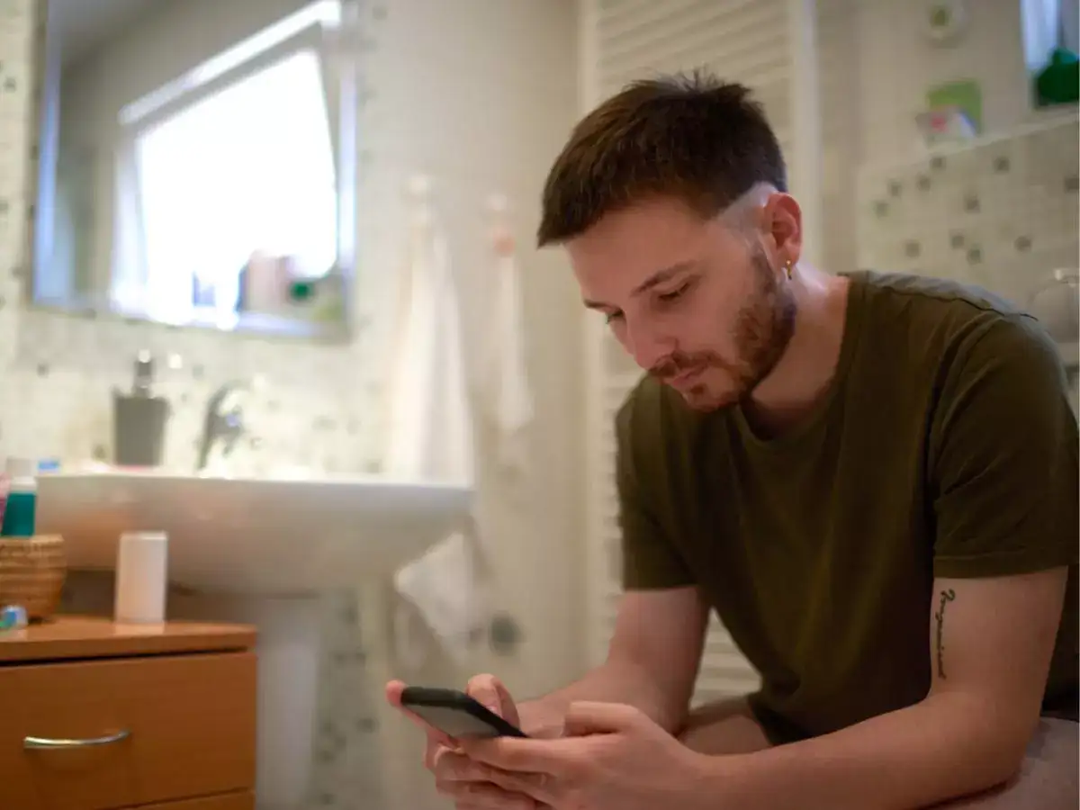 Phone Bacteria How dirty is your phone? New study shows harmful