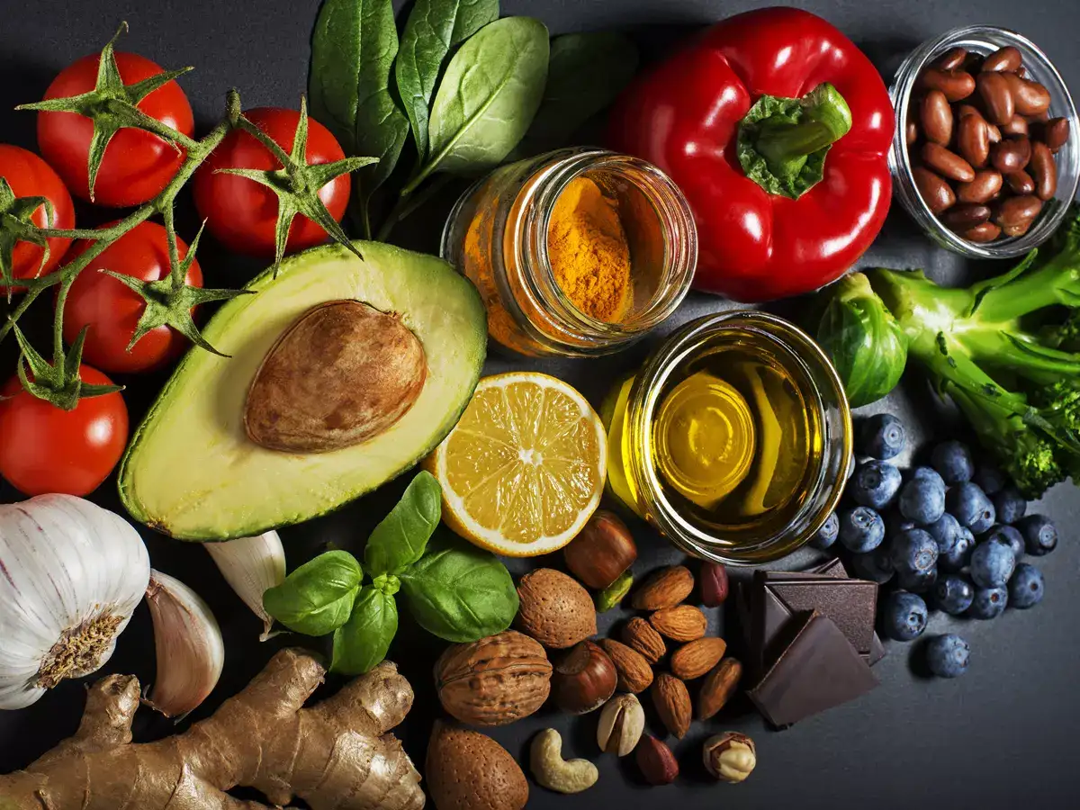 3 ways food can help promote heart health Set a diet goal & indulge in