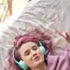 8 amazing benefits of listening to music before bed