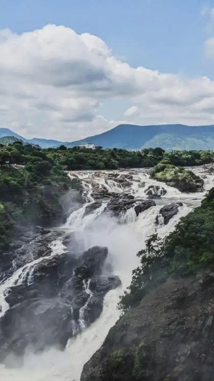 8 Breathtaking Waterfalls in India’s National Parks That Come to Life in the Monsoon