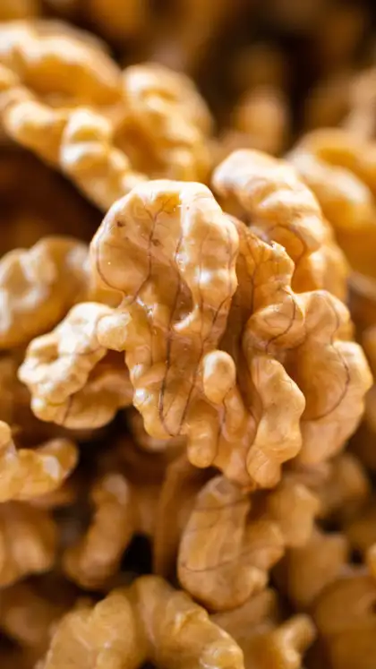 How to eat walnuts daily for Alzheimer protection