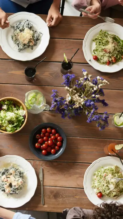 Harvard Doctor reveals 8 everyday snacks that boost gut health naturally