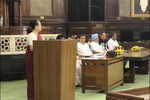 Sonia Gandhi elected leader of CPP