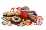 Ladies, avoid donuts after 6 pm. High-fat diet may up heart attack risk