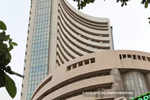 Gujarat cheer: Market holds on to early recovery