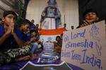 Asia Cup 2018: Indian fans offer prayers