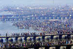 Devotees throng Kumbh for holy dip on Mauni Amavasya