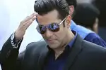 Back home, Salman Khan thanks friends and fans on Twitter for love and support