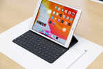 Apple to bring festive cheer: 10.2-inch iPad shipping begins