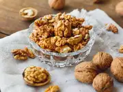 ​5 incredible benefits of eating walnuts