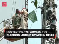 Tamil Nadu farmers stage protest in Delhi's Jantar Mantar by climbing mobile tower