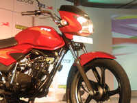 Apache Rtr 0 4v Price Latest News Videos Photos About Apache Rtr 0 4v Price The Economic Times Page 1