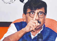 MVA crisis: 'Will fight rebels in House and on streets', says Sanjay Raut