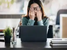 Company demands employees work 12 hours per day. Netizens react: ‘At least they are honest…’