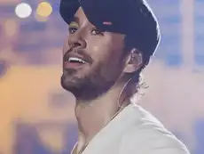 Quote of the day by Bailamos singer, Enrique Iglesias: ‘I have made mistakes but I would not like to change my past.Thanks to those mistakes, I have learnt’, famous Spanish singer about life lessons