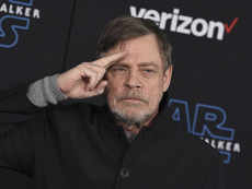 Mark Hamill disappointed Zuckerberg values profit more than truthfulness, quits Facebook over dishonest political ads