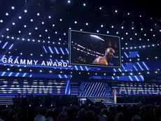 The world lost a hero: Heartbroken Alicia Keys, Boyz II Men begin Grammys with tribute to Kobe Bryant