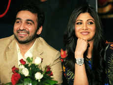 Shilpa Shetty Kundra & Raj Kundra welcome baby girl via surrogacy, name her Samisha