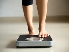 Is weight gain stealing your sleep? Science reveals you may be trapped in a vicious cycle
