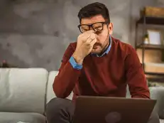 28-year-old techie, claiming to be an IIT-ian, considers quitting Rs 70 LPA job for much lesser salary but AI-proof jobs