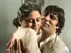 The hidden story behind Smita Patil crying and locking herself up after shooting a song with Amitabh Bachchan