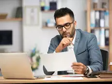 ‘He has worked enough’: 29-year-old earning Rs 30L asks if he should quit job to take over his father’s Rs 50L family business