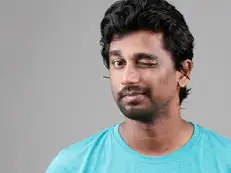 Shopkeeper kept 'winking' at customers causing his business to suffer. Top neurologist shares the reason behind his unintentional behaviour