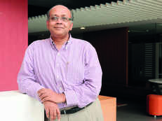 Team-issues can derail any startup, says Subrata Mitra
