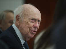 Nobel Prize-winning DNA scientist James Watson stripped of honour after racial remarks