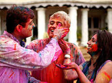 Played a colourful Holi? Your skin & hair will thank you for following this 3-step guide