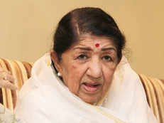 Doctors say Lata Mangeshkar 'critical and on ventilator', her family maintains she's stable