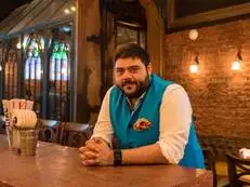 Riyaaz Amlani welcomes move to keep Mumbai restaurants open 24x7, says will improve work-life balance